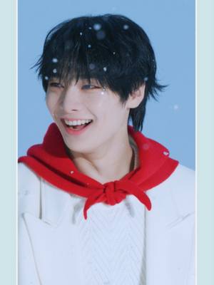 A post by @straykids_japan on TikTok caption: Stray Kids「Christmas Love」 Music Video Making Movie (I.N ver.)   STAY❣ まだまだスキズが特別な夜をプレゼント🎁 #StrayKids #スキズ #I_N #アイエン #SKZ_ChristmasLove