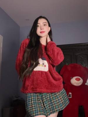 A post by @sawlapyaewon3 on TikTok caption: Santa’s Bae 🧸🍎#fyp #f #christmas #sawlapyaewon 