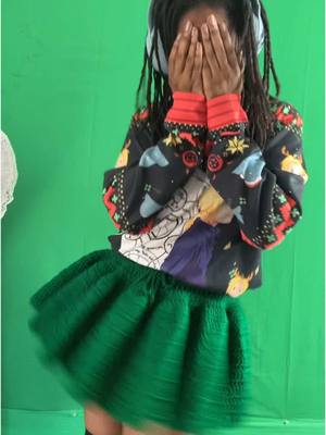 A post by @yantourage on TikTok caption: #crochet #crochethat #crochetproject #DIY #crochetersoftiktok #beginnercrochetproject #crochetskirt #crochetclothing #skirt #yarnskirt #textileartist 