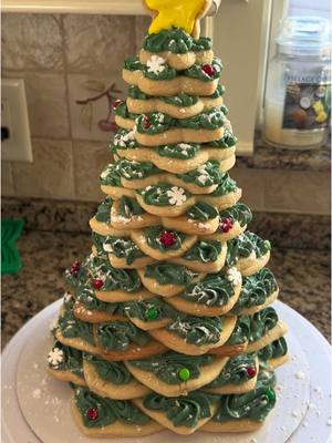 A post by @amisiano on TikTok caption: Sugar Cookie Christmas Tree🎄 #sugarcookie #merrychristmas #baking #foryou #fyp 