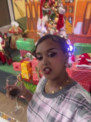 A post by @edulidu on TikTok caption: It’s time 😩 #merrychristmas #eritreantiktok🇪🇷🇪🇷habesha 