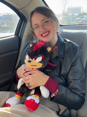 A post by @_mac.daddy_ on TikTok caption: we got the LAST ONE!! 🖤❤️ #fyp #shadow #shadowthehedgehog #sonic #christmas 