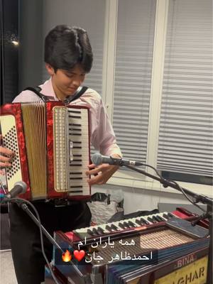 A post by @sagharsiar on TikTok caption: Hama Yaaranam❤️🌹 by Saghar Siar. #sagharsiar #original #ahmadzahir #accordion #fyp #foryoupage❤️❤️ #afghanistan #iran 