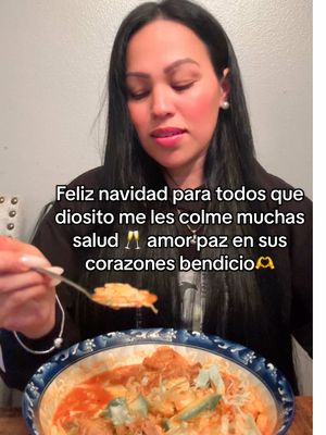 A post by @karenblue31 on TikTok caption: Recalentado#pozole#mi favorito#💙💚paratiiii #foryou #foryoupage #