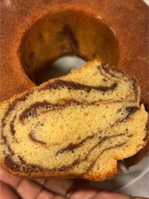 A post by @hawolul19 on TikTok caption: A marble cake. If you all interested I will post the ingredient in the comment. #somalitiktok #hawolul19 #foodtiktok 