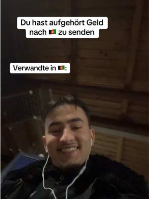 A post by @dadashmostafa on TikTok caption: Wir kavken ja Geld😂 #perser #🇦🇫 #berlin 