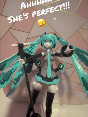 A post by @starrii_ari on TikTok caption: Building this model took me 4 hours! 🥲 so worth it tho! #hatsunemiku #modelkit #pngtuber #foryou #miku #christmaspresents #gunpla 