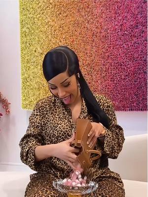 A post by @iamcardib on TikTok caption: Don’t ever say I don’t put y’all on to the good stuff!!! 🙂‍↕️ I just found another gem with @Cistto official it’s so quick and convenient… especially after a long night! We need this in our bags going into 2025 ✨ #cistto #cardibcistto #cardibcleansingoil #cleansingoil #minimakeup #travelsize #makeupremoval #skincareroutine 