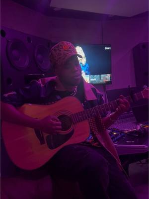 A post by @sanni on TikTok caption: studio intermission