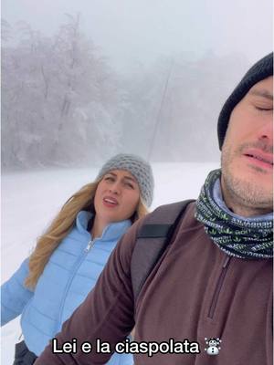 A post by @theboniquez on TikTok caption: ‘’Mi sono divertita, quando mi riporti sulla neve?’’ Cit. 😍☃️ IG: The Boniquez  #theboniquez #risate #vitadicoppia #videodaridere #ciaspole #ciaspolata #ciaspolate 