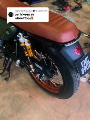 A post by @datoseritiktok on TikTok caption: Replying to @光 | Apisz🏴‍☠️ dah tak pakai wheeldop 🤗🤗🤗#keewaycaferacer152 #caferacer 