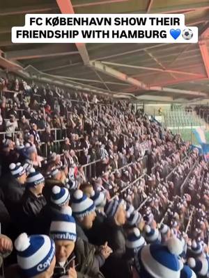 A post by @locke_1887 on TikTok caption: #💙🤍🖤 #💙🤍 #copenhagen #hamburg #friends #freunde 