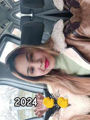 A post by @ydalmis on TikTok caption: sorprendeme 2025 🤩