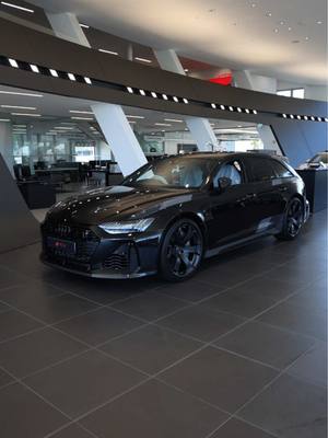 A post by @sonnyg_cars on TikTok caption: unwrap 2025 Audi RS6 GT nzspec #sonnyG 