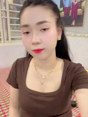 A post by @naa___168 on TikTok caption: ប្រាប់ថាកូន1 ជឿអត់?🤭😂