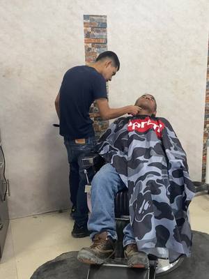 A post by @ferchobolter1 on TikTok caption: #viral #paratiiiiiiiiiiiiiiiiiiiiiiiiiiiiiii #reels #barbershop #barberlife 