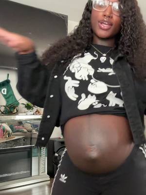 A post by @justcallmemo8 on TikTok caption: im trynna get back fine before my birthday in july🥲🥲🥲🥲 #postpartum #pregnant #match2025 