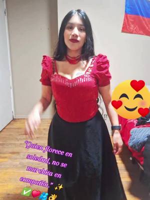 A post by @chini_ta on TikTok caption: Holis ♥️ ✅️ #ecuatorianosporelmundo🇪🇨🌏💫 #felizyenpaz❤️💙💛 #ecuadorparaelmundo  #descartametiktok❤️🥰 #fpyシ #paratii @Felix Quito El Encantador @aishyaa12 