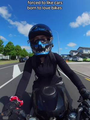 A post by @chantellerides on TikTok caption: the best high #fyp #motorbike #motorbikesoftiktok 