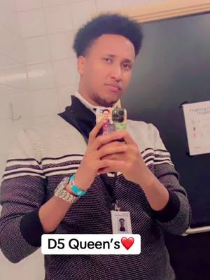 A post by @cabbaasmadani on TikTok caption: Gabadh kasta oo D5 ah madaxa iisaaran yihiin D5 Queen’s❤️ #daaroodnimo💉🇱🇺🇧🇸🇸🇱🇬🇲💧🌧️🐎🇵🇷✊ #cabbaasmadani #somalitiktok 