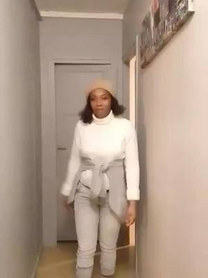 A post by @isivickygirl on TikTok caption: #fyppppppppppppppppppppppp 