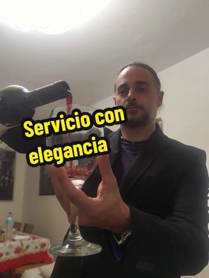 A post by @er_bandolero3.0 on TikTok caption: #felizañonuevo #humor #comedia @Venturascristian 