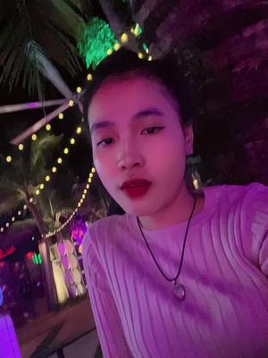 A post by @nnith0212 on TikTok caption: សម្រាប់2k25🚶‍♀️‍➡️👩‍⚕️🩷