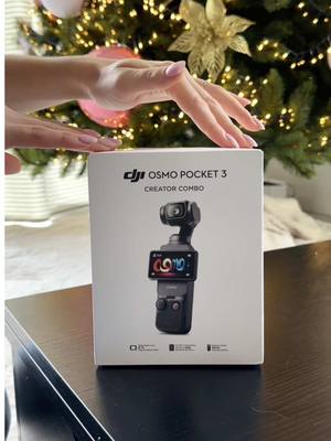 A post by @helena.bu1 on TikTok caption: Bundle Créateur Osmo Pocket 🎥 #osmopocket3 #camera #Vlog