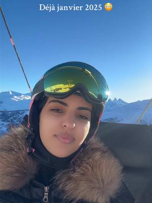 A post by @esmkne on TikTok caption: C’est moi ou le mois de décembre a duré 3 jours? 😳 #esmkne #esmakane #ski #alpes #nouakchott #mauritanie #mauritania #rim #fatmabouchenafa 