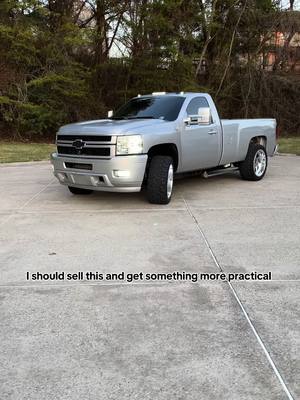 A post by @grannatl86_ on TikTok caption: L5P>LML #2024 #trucktok #trucksoftiktok #duramax 