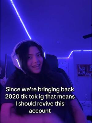 A post by @jussanotherleila on TikTok caption: Oh what a great way to start 2025 #newyear #2025 #2020pfp #animetiktok 