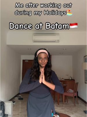 A post by @sakthi_mekana on TikTok caption: Had to do a Dance @Holiday Inn Express by IHG Batam🇮🇩💃🏽Inspired Dance♥️⭐️  #dancewsakthi 