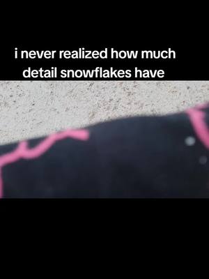 A post by @nez.fashion.blog on TikTok caption: I've never been able to see it this clearly ❄️ I thought it was fake #snow #ice #snowflakes #snowflake #cold #winter #polar #polarvortex 