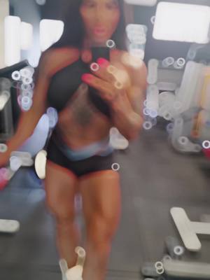 A post by @rosycostantino5wellness on TikTok caption: #perte #neiperte #tiktoknews #gym #workinprogress #work #athlete #wellness #pro 