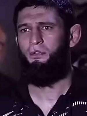 A post by @khabib.nurmogamedov on TikTok caption: ☝🏻 #khabibnurmagomedov #рекомендации #дагестанцы #чечня 