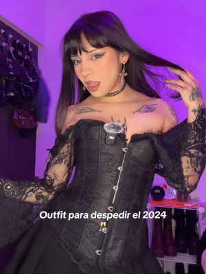 A post by @angelica.monsivaisg on TikTok caption: Todo bien con ese outfit 🫵🏻🫵🏻🫵🏻 #grwm #outfit #egirl 