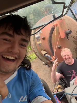 A post by @cormac_cassidy on TikTok caption: PILLAR KILLER NO MORE 😩 #threalgrassmen #slurry #youlovetoseeit #fyp 