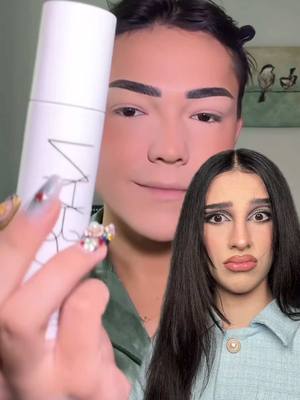 A post by @insah_hasni on TikTok caption: Mais c’est quoi ce nouveau FIXATEUR  ? 😳 @FABIAN @NARS Cosmetics (produit offert)