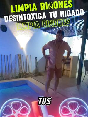 A post by @psy_edson on TikTok caption: El jugo de rábano con limón es una combinación poderosa que ofrece múltiples beneficios para la salud. Aquí algunos de los más destacados: Beneficios 1. Desintoxicante natural Ayuda a limpiar el hígado y los riñones, eliminando toxinas del cuerpo. 2. Fortalece el sistema inmunológico Gracias a su alto contenido de vitamina C del limón y compuestos antioxidantes del rábano. 3. Mejora la digestión Estimula la producción de bilis y combate problemas como el estreñimiento. 4. Reduce inflamaciones Ideal para combatir la inflamación de garganta, articulaciones y tejidos. 5. Controla el colesterol Ayuda a regular los niveles de colesterol malo (LDL) en la s@ngre. 6. Apoya la pérdida de peso Tiene bajo contenido calórico y ayuda a eliminar líquidos retenidos. 7. Promueve la salud respiratoria Combate problemas como resfriados, sinusitis y congestión nasal. 8. Mejora la piel Limpia las impurezas del cuerpo, lo que favorece una piel más saludable y luminosa. Receta básica Ingredientes: 3 rábanos medianos. Jugo de 1 limón. 1 vaso de agua. Preparación: 1. Lava bien los rábanos. 2. Licúalos con el agua y el jugo de limón. 3. Cuela (opcional) y bebe en ayunas o después de las comidas. Nota Evita consumir en exceso si tienes problemas de tiroides o padecimientos renales graves. Consulta siempre con un médico si tienes dudas.