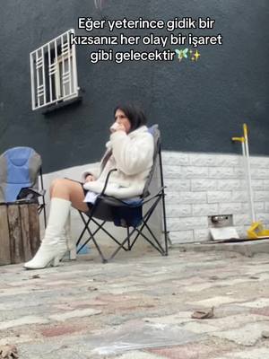 A post by @buketzehraa on TikTok