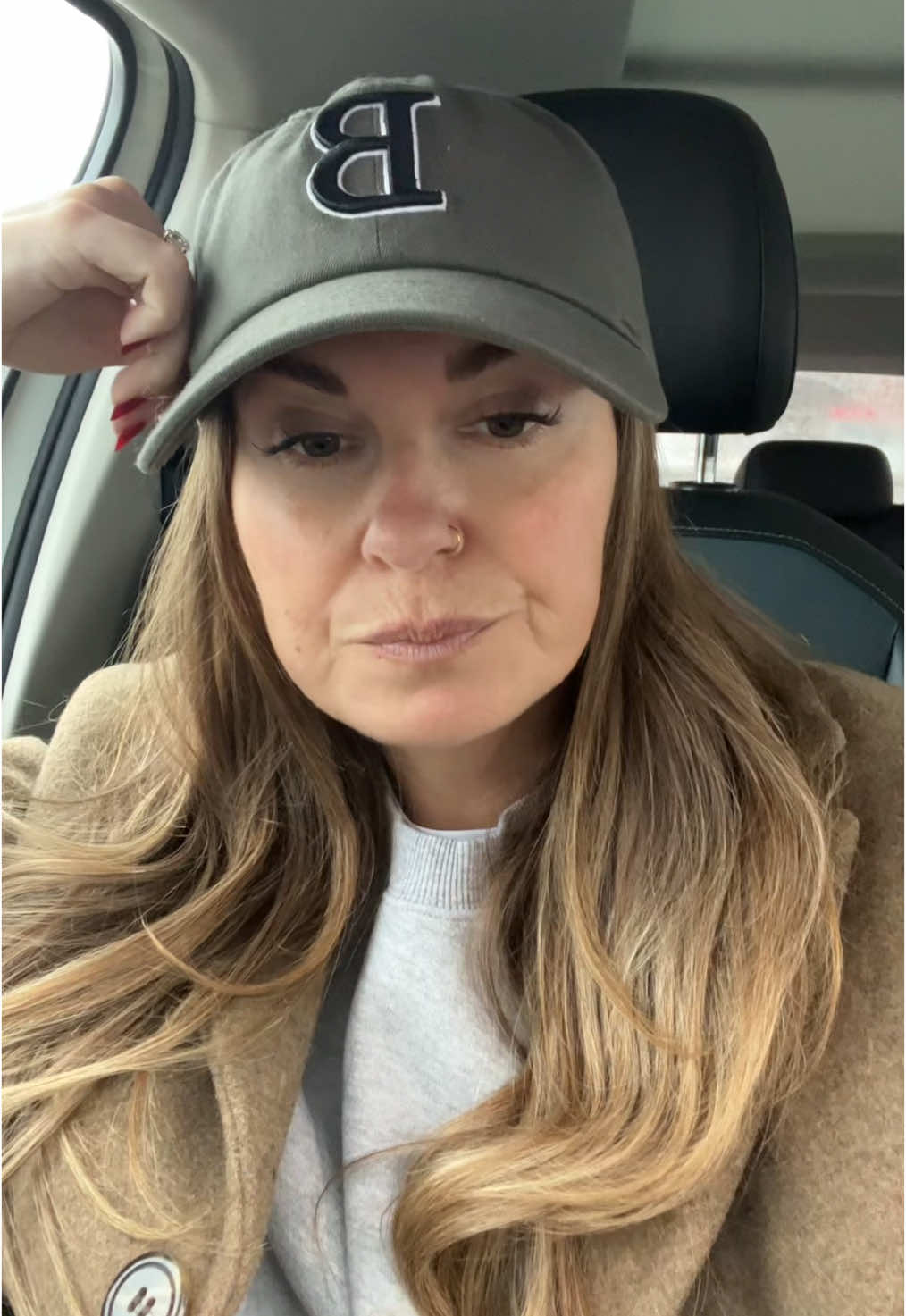 A post by @ashleighbee on TikTok caption: Vacation or just an average day. If I see you trying to take a picture, I will help a girl out #fyp #girls #girlssupportgirls 
