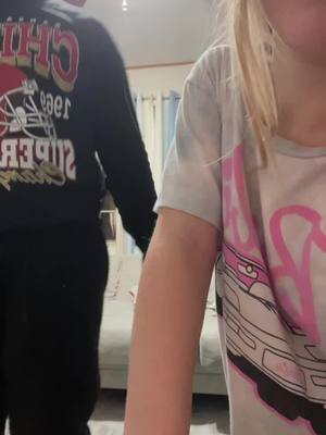 A post by @southern_momma93 on TikTok caption: #getitgetit #kidsoftiktok #fiveyears #dancechallenge #brothersister #fy #likes #followme 