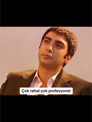 A post by @frdch20 on TikTok caption: #kvp #fürdich #kurtlarvadisi #polatalemdar🤨 #savcı #profesyonel 