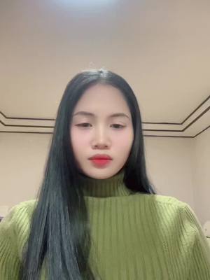 A post by @jeelin489 on TikTok caption: #CapCut #ក្រៅពីបងគ្មាននាក់ណាអោយលុយអូនចាយទេ #😁😅 