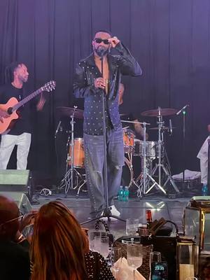 A post by @fally_ipupa01 on TikTok caption: 👑🦅 Abidjan #noomhotel last night 