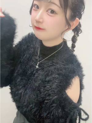 A post by @rako_akune on TikTok caption: @秋葉原RA SALON モノクロ　ヘアセット専門店 のみおかちゃんにヘアアレンジしてもらいました🎀🎀🎀#ヘアセット#ヘアセット専門店#秋葉原#秋葉原ヘアセット