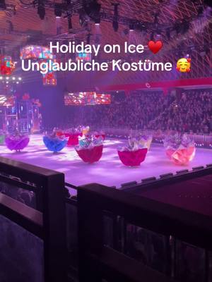 A post by @serenahildebrand on TikTok caption: #dancingonice #show #iceshow #kostüm 