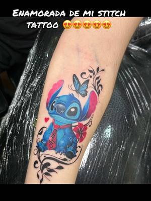 A post by @papii_leche on TikTok caption: Stitch con el Nombre de mi hijo 💙🔥😍 #foryou #viral #parati #lgbt #stitch #stitchtattoo #tattoo #liloandstitch 