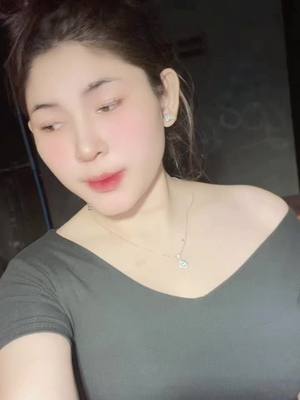 A post by @aleak012 on TikTok caption: 😘#លេចៀមblacksheep🐑📥🥰 