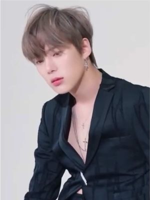 A post by @kiniimx on TikTok caption: this minhyuk look is killing me everytime I see it! 🫠🔥😎🥰🐳💙 #minhyuk #민혁 #monstax #monsta_x #monsta_x_514 #몬스타엑스 #hyungwon #형원 #kihyun #jooheon #shownu #changkyun #monstaxedit #kpop #fyp 